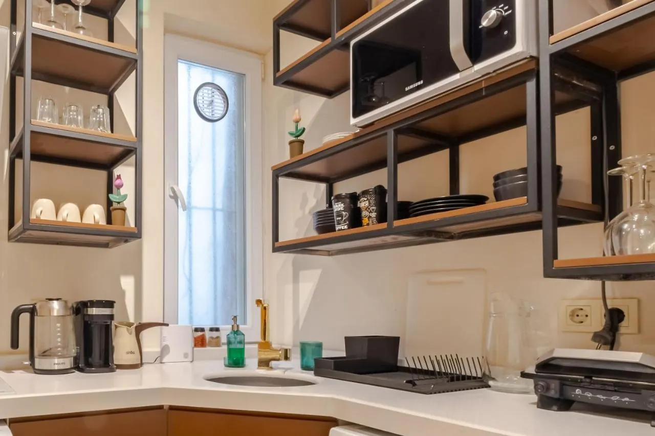 Comfortable Flat In The Heart Of Beyoglu Istanbul